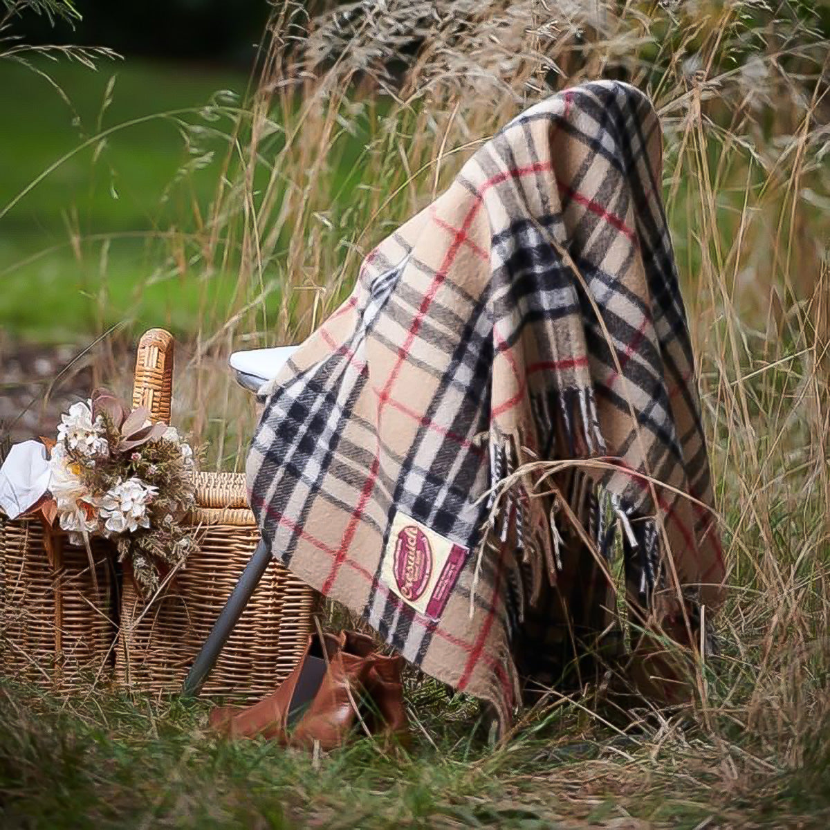 Billabong Fringed Tartan Throw Blanket I
