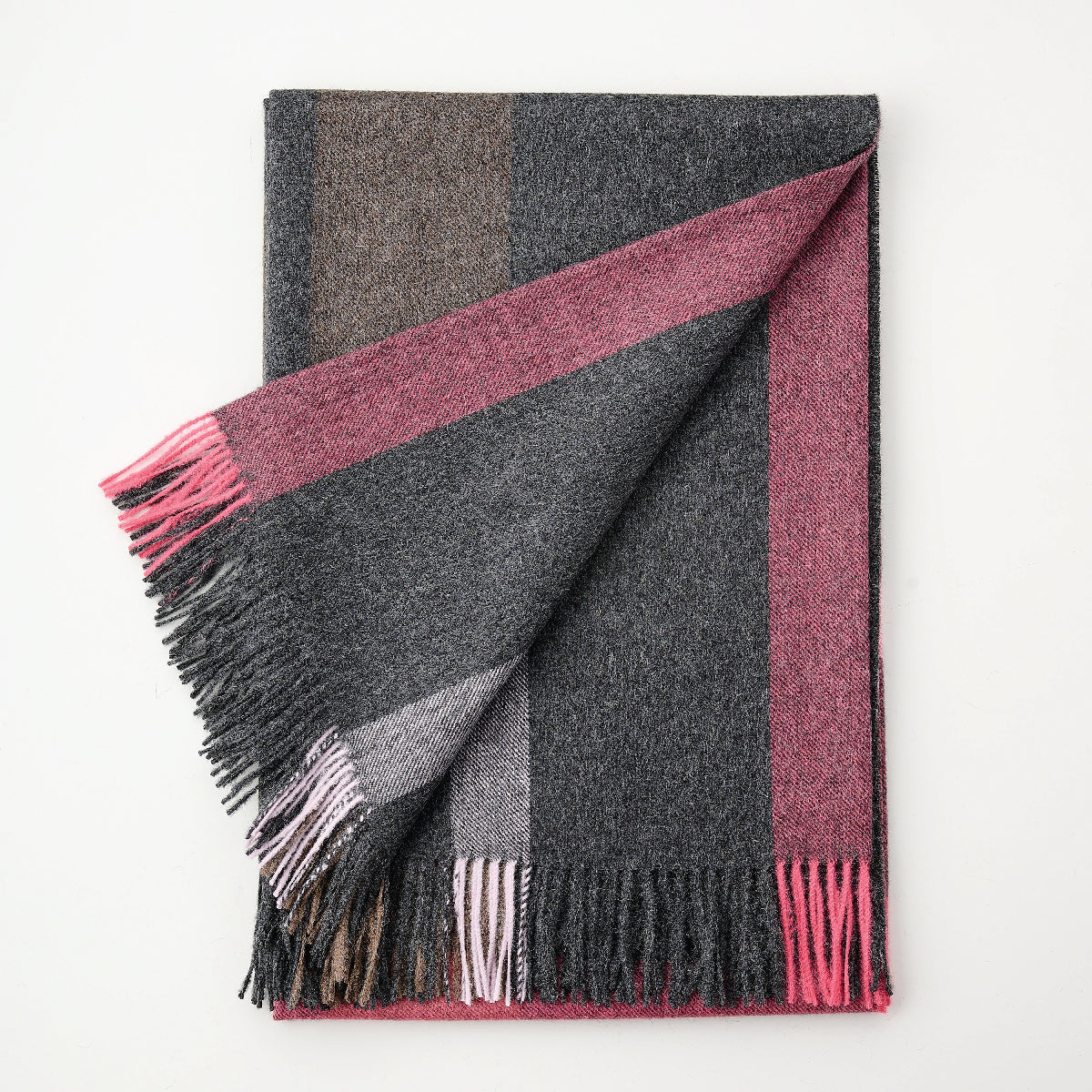 Baby Alpaca Throw Chess Check