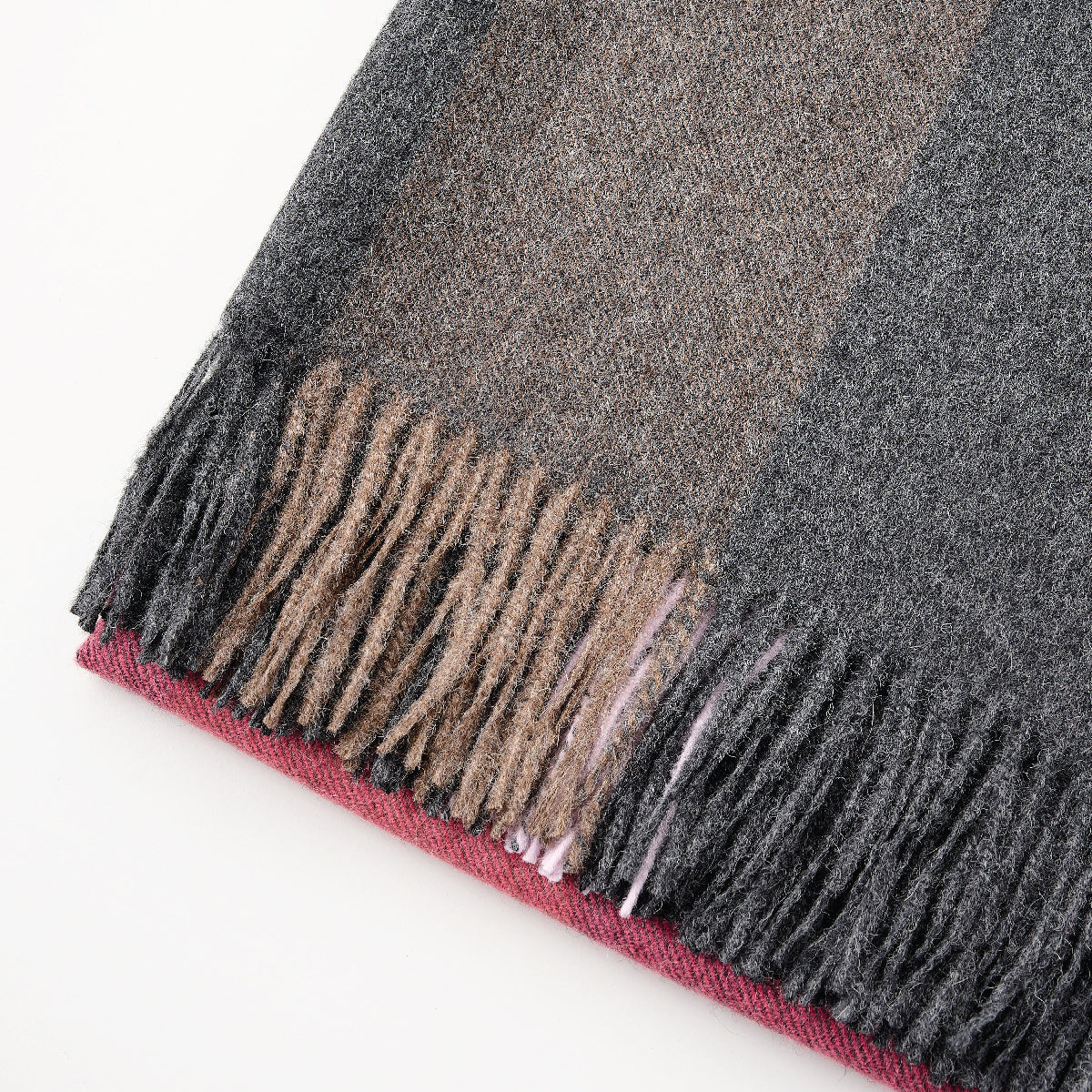 Baby Alpaca Throw Chess Check