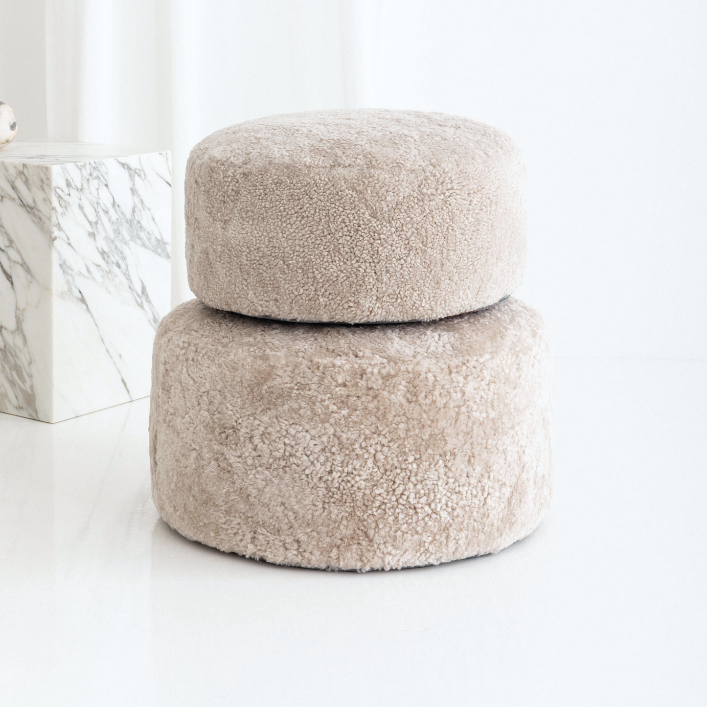 Sheepskin Curly Ottoman Circle 50cm