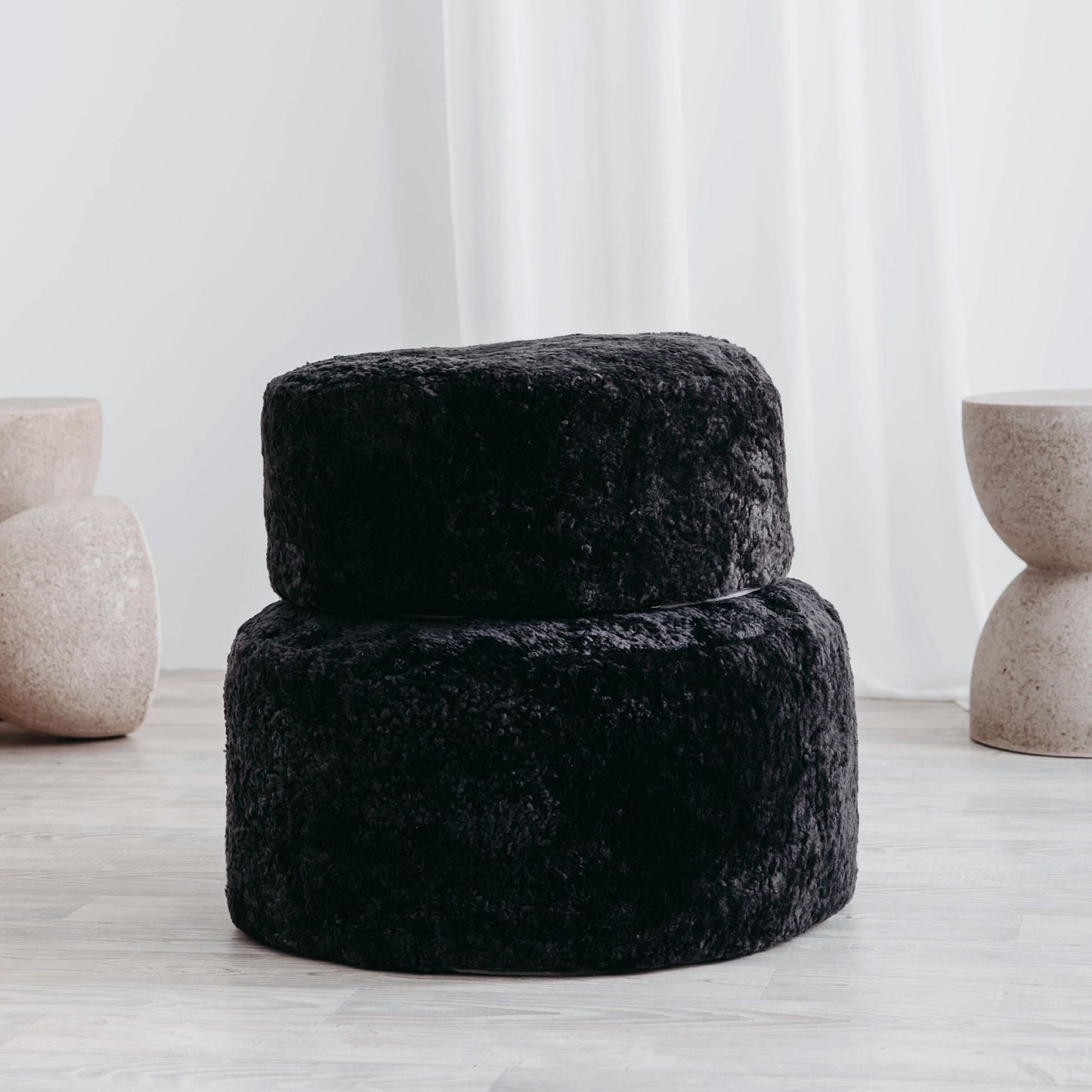 Sheepskin Curly Ottoman Circle 50cm
