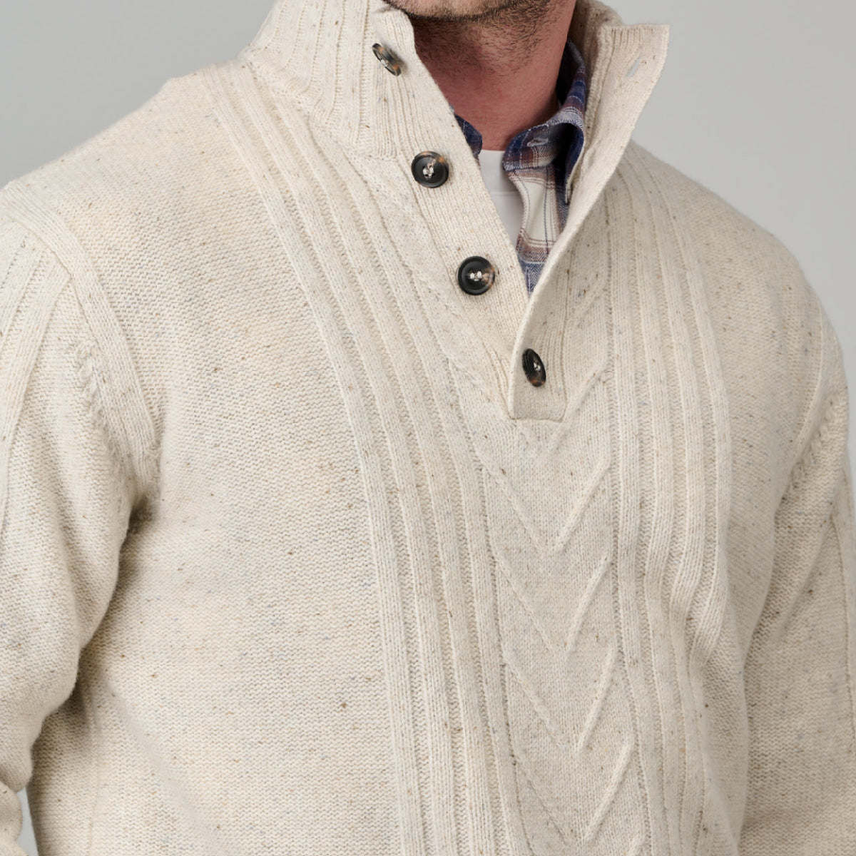 Ansett 100% Australian Pure New Wool Button Collar