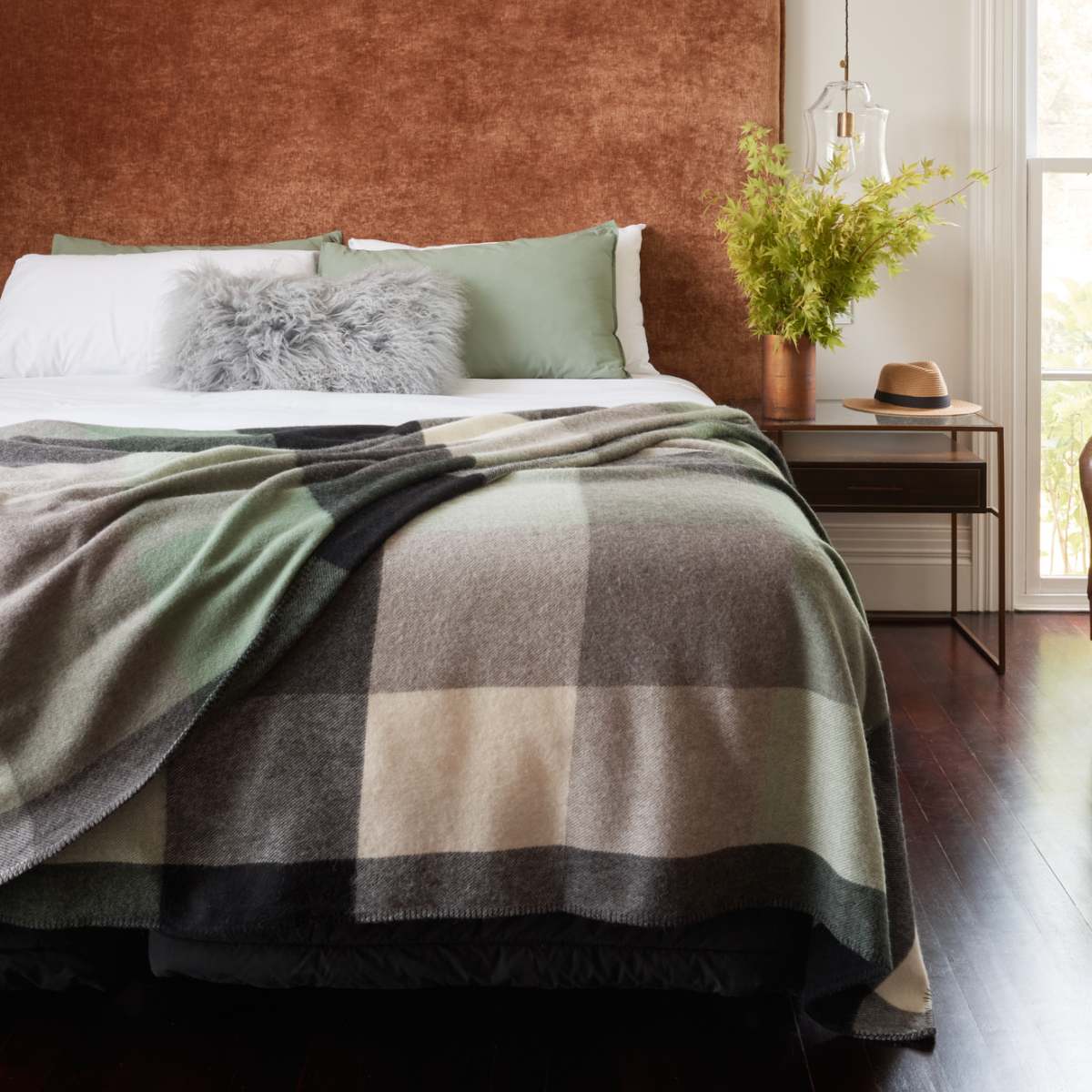 Premium Australian Alpaca Wool Blanket Springmount