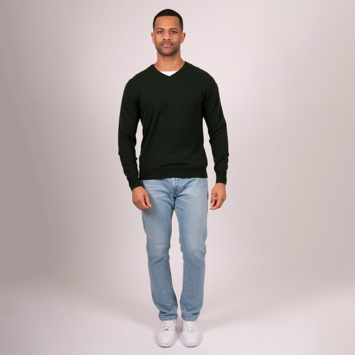 Merino Cashmere Essential Vee Pullover