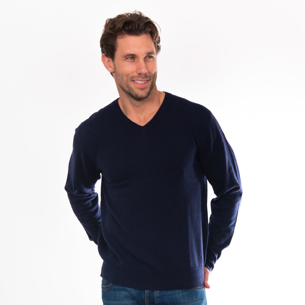 Merino Cashmere Essential Vee Pullover