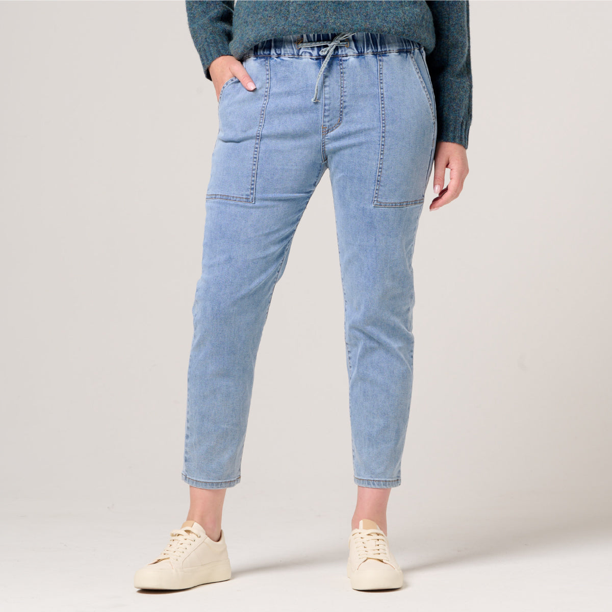 Jogger Denim Pant