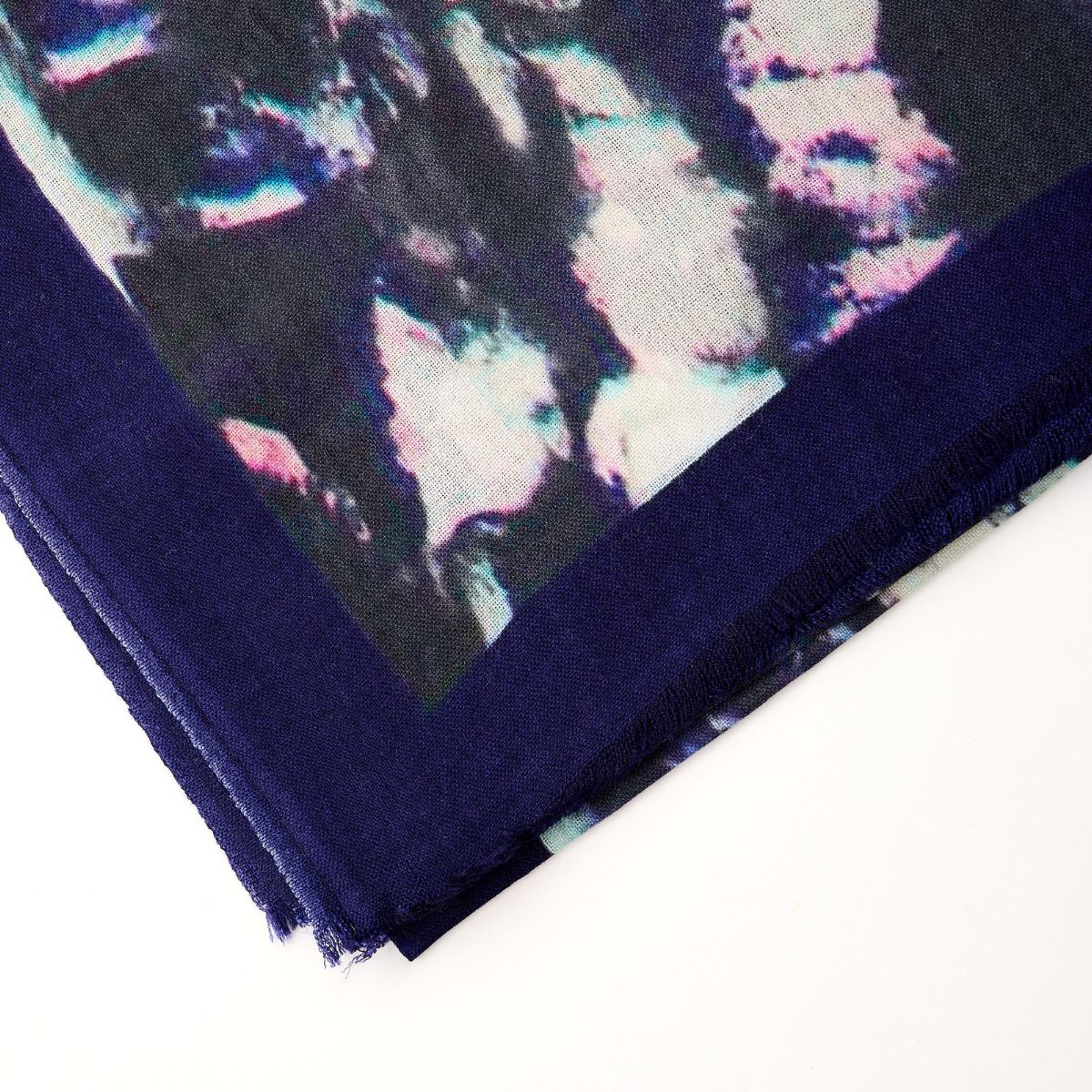 100% Printed Wool Scarf