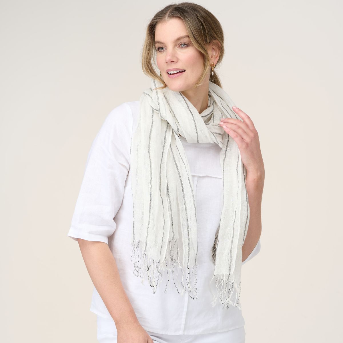 100% Linen Grid Scarf
