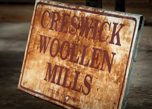 Creswick image with text