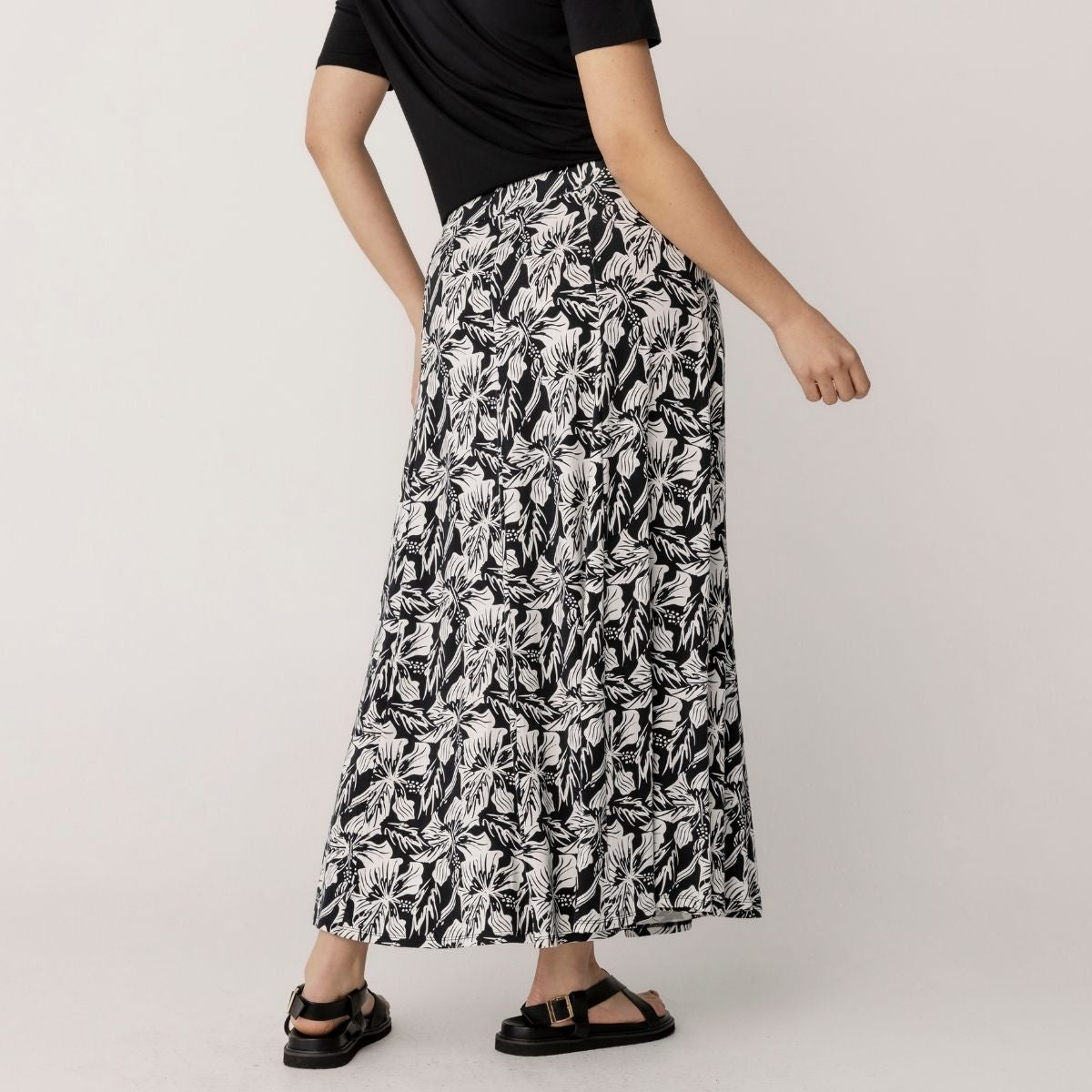 Bamboo Long Skirt