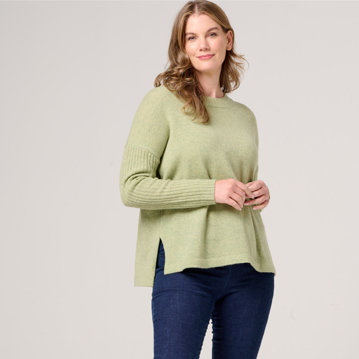 Lambswool Swing Jumper with Ribbed Sleeve