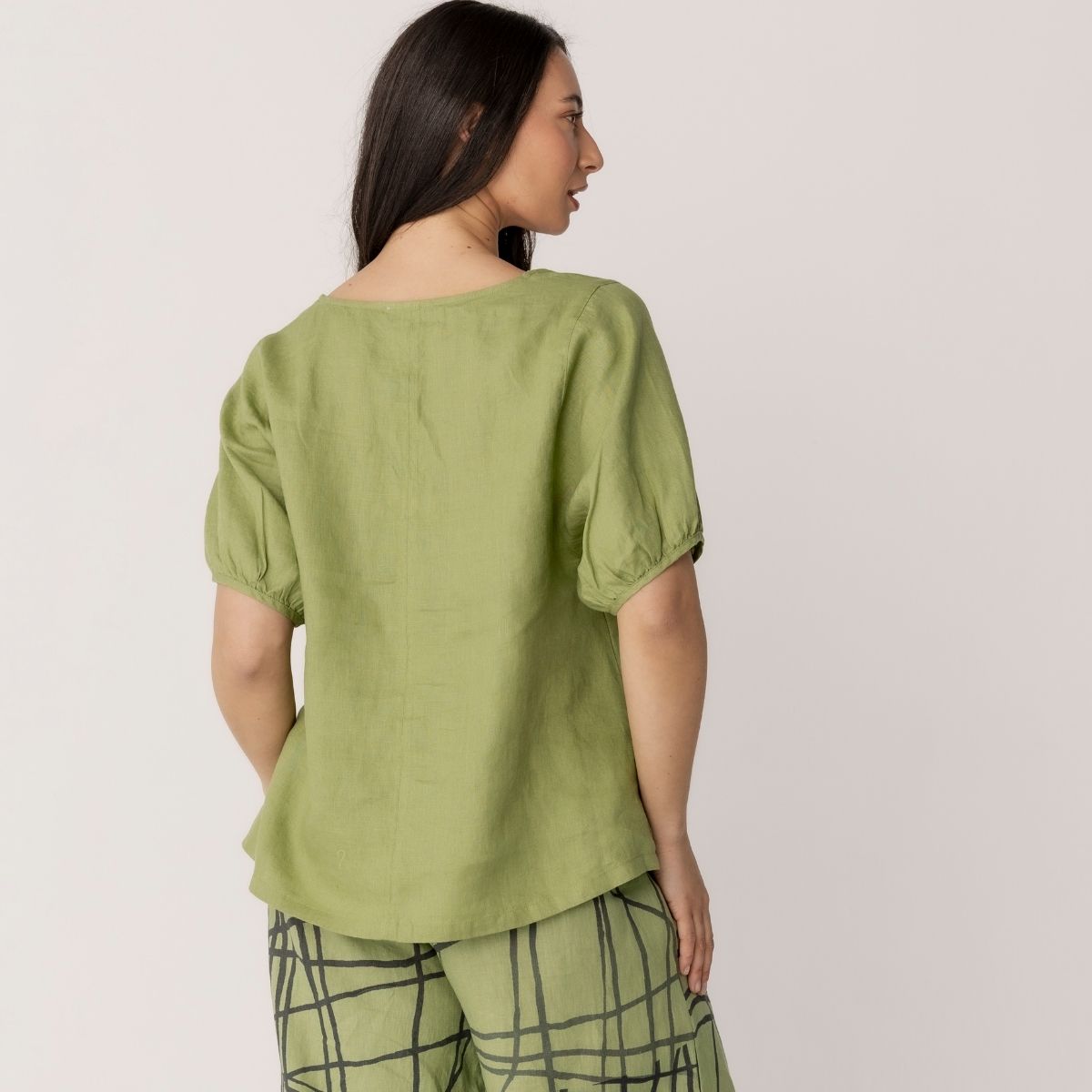 100% Linen V Neck Swing Top