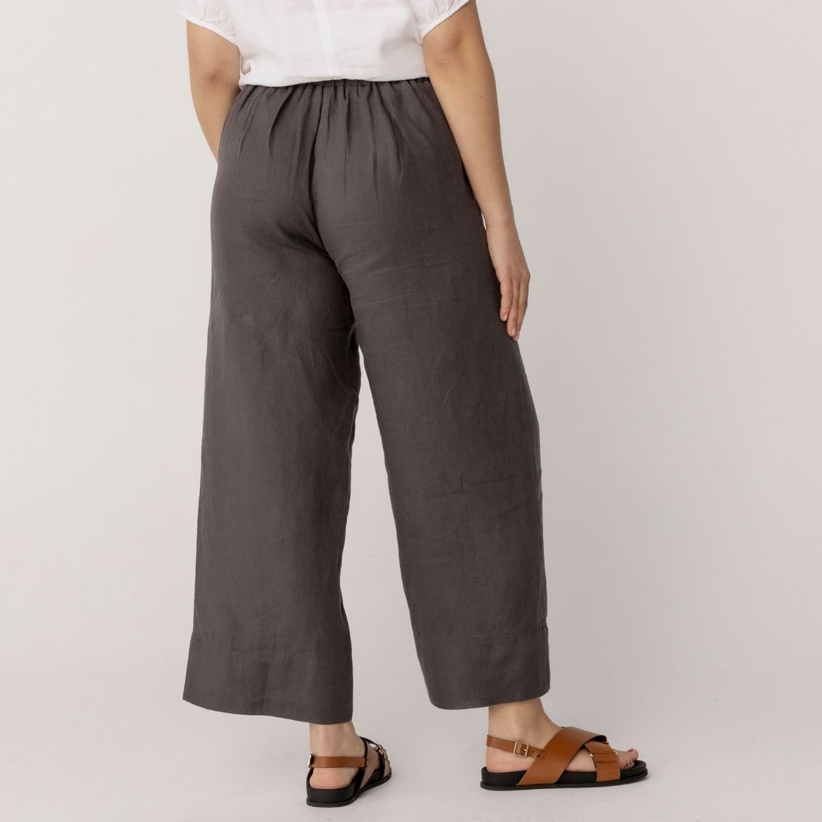 100% Linen 7/ 8 Seam Detail Wide Leg Pants