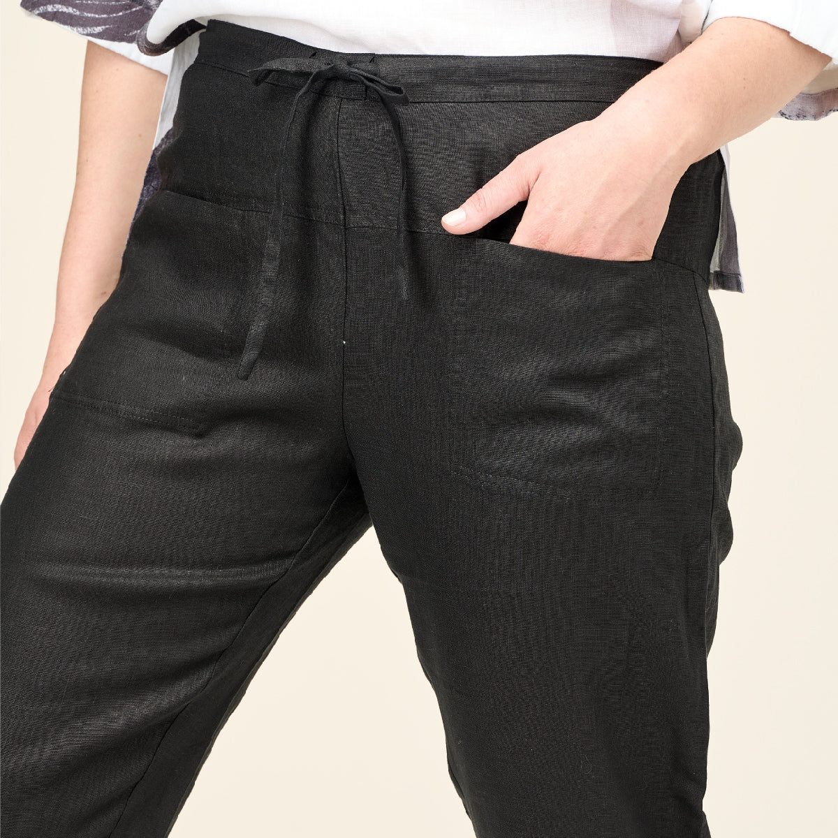 7/8 Drawstring Pants