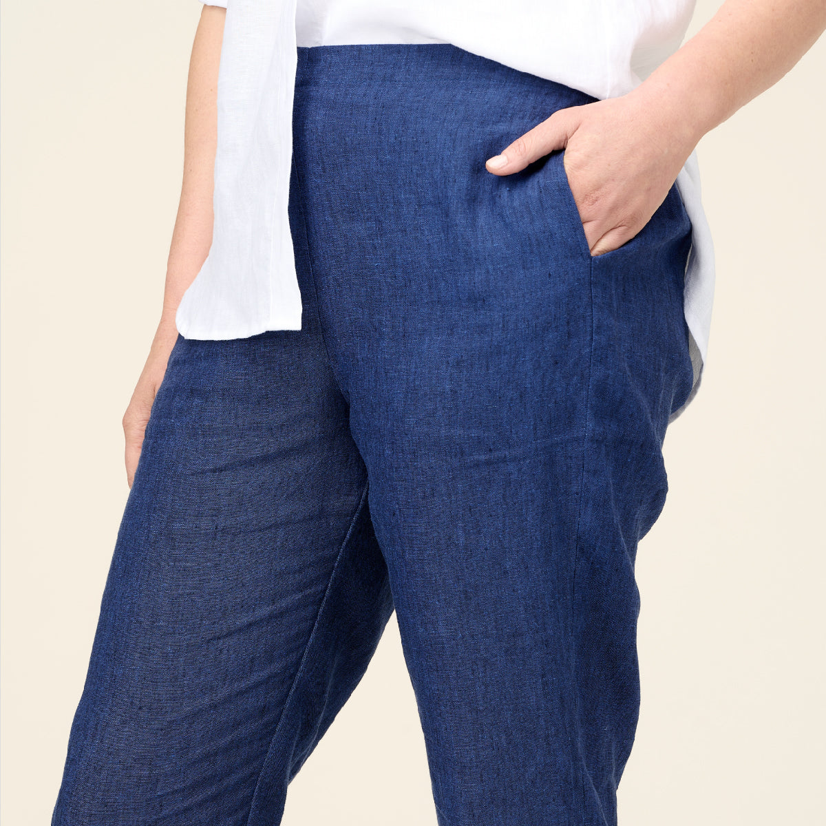 7/8 Flat Front Narrow Leg Pants