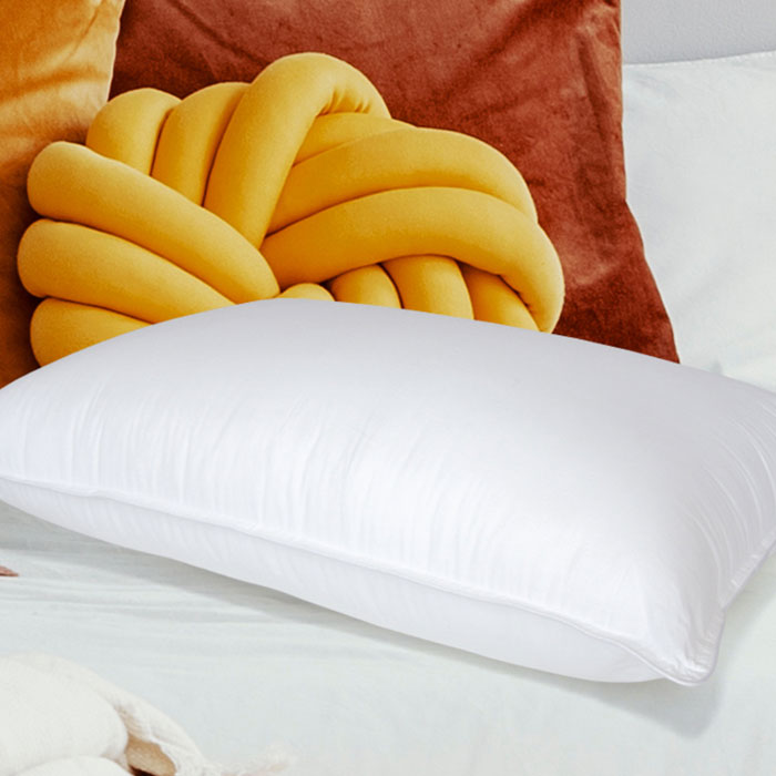 All Seasons Wool Blend Pillow