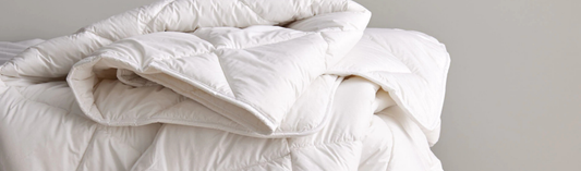 What Makes Sleeping with Alpaca Quilts So Warm and Comfortable?