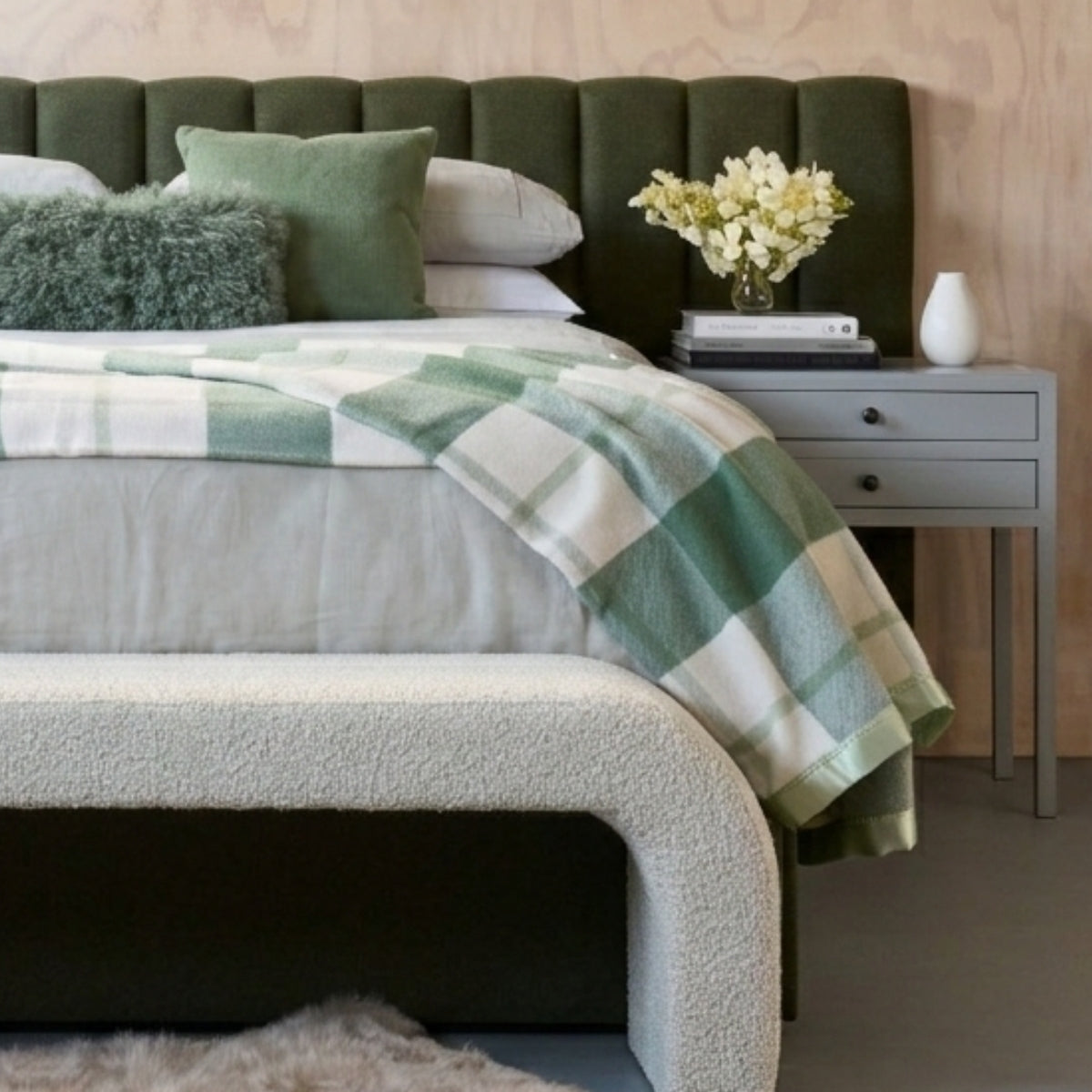 Essential Merino Wool Blanket Check