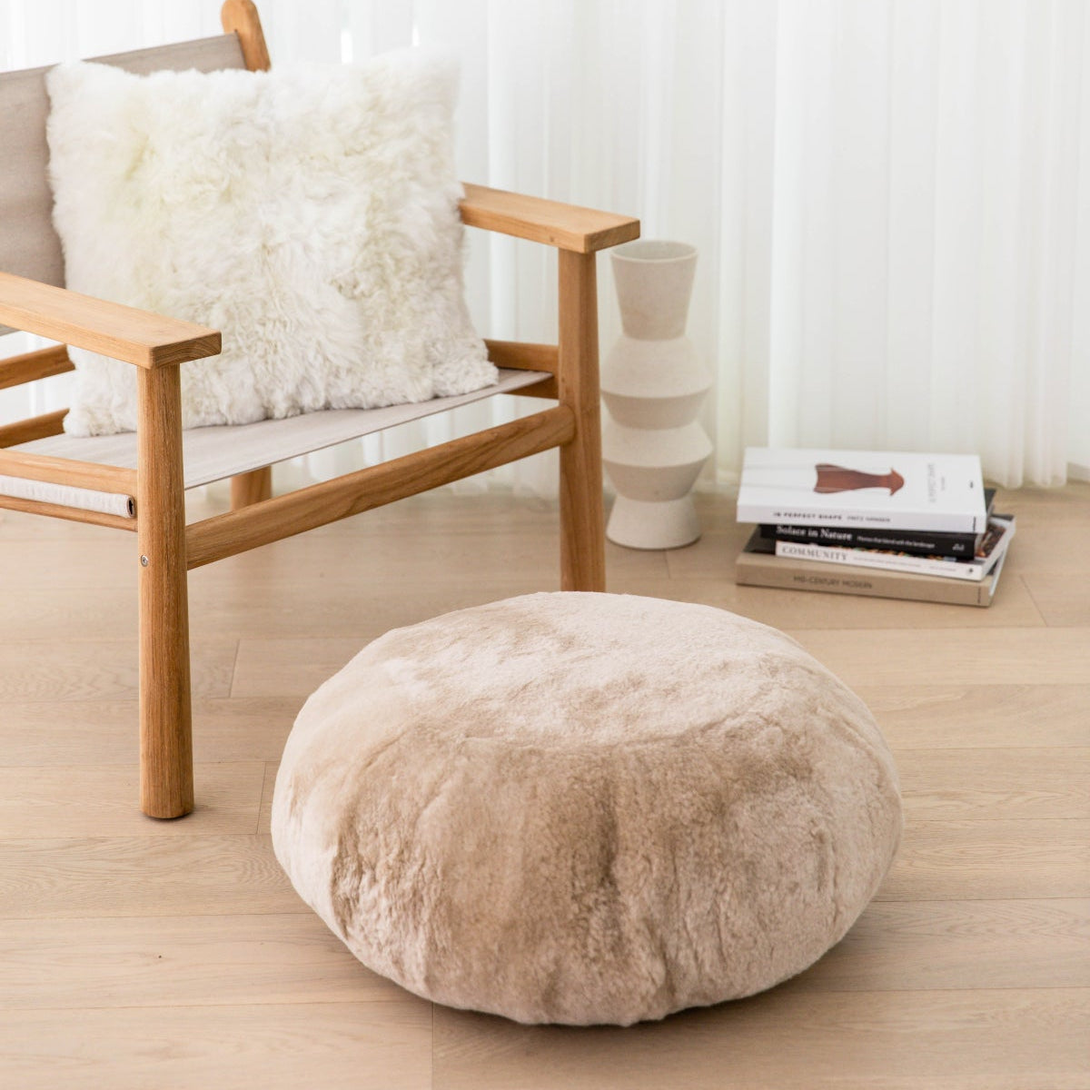 Sheepskin Ottoman Circle 60cm