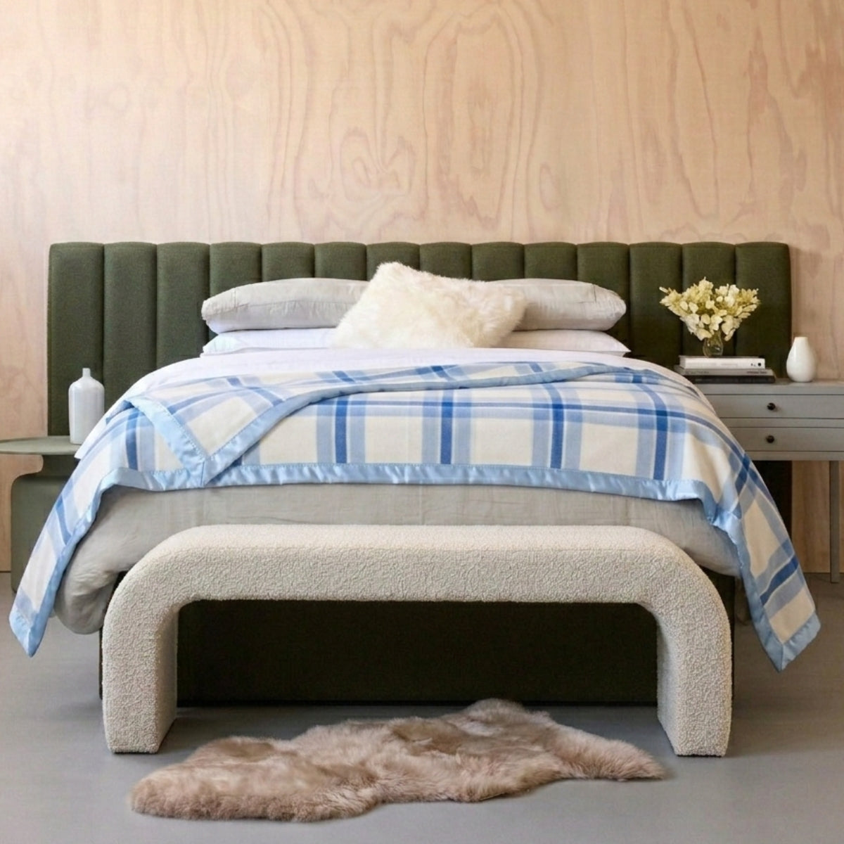 Essential Merino Wool Blanket Check