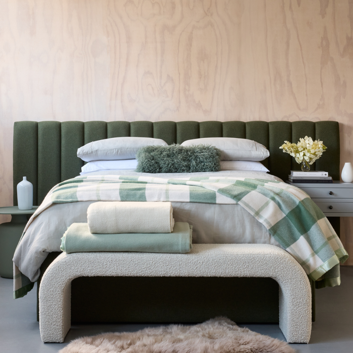 Essential Merino Wool Blanket Check