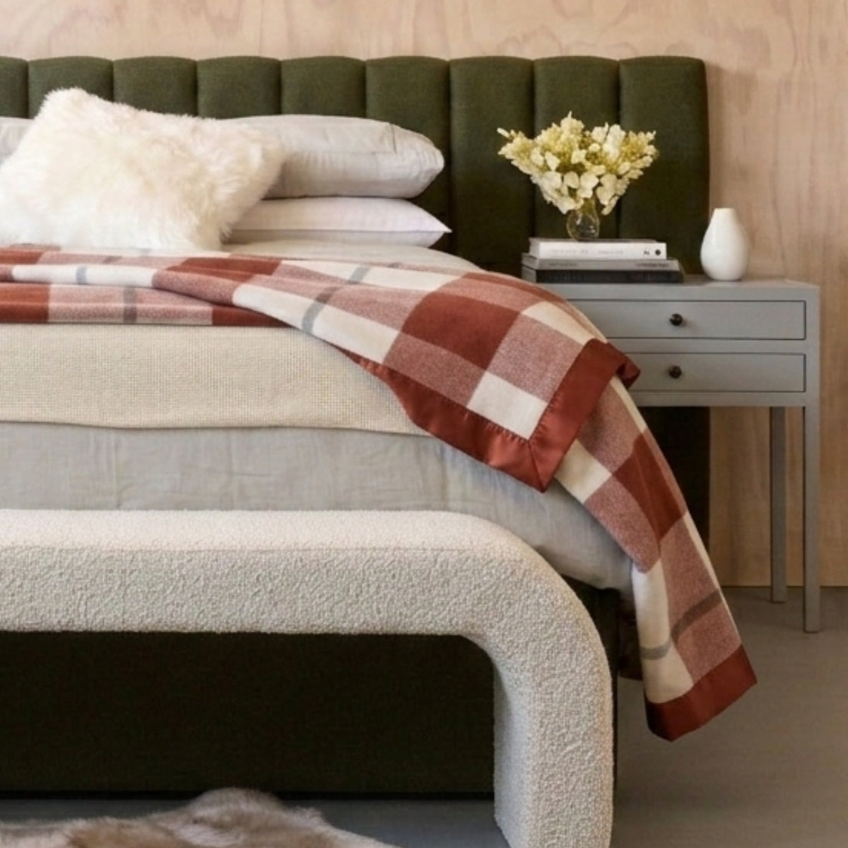 Essential Merino Wool Blanket Check