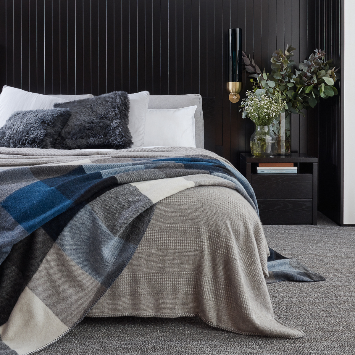 Alpaca Springmount Blanket Stitch Large Throw