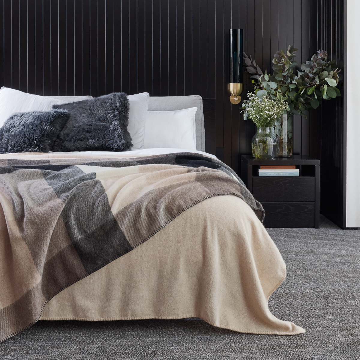 Alpaca Springmount Blanket Stitch Large Throw