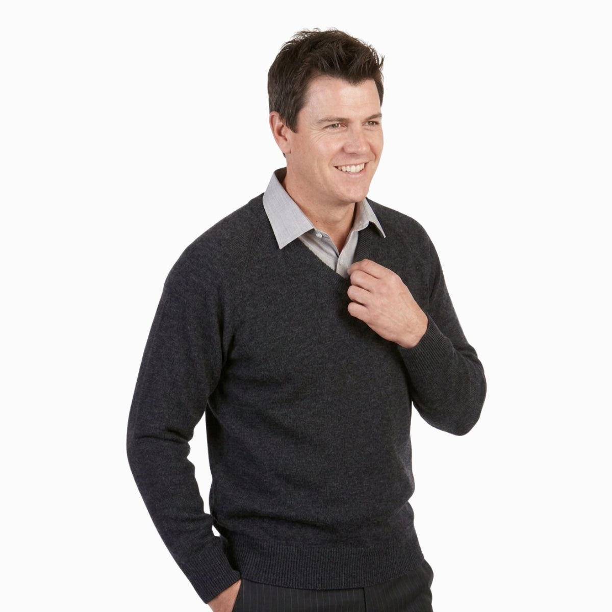 Men's Merino Wool V-Neck Jumper