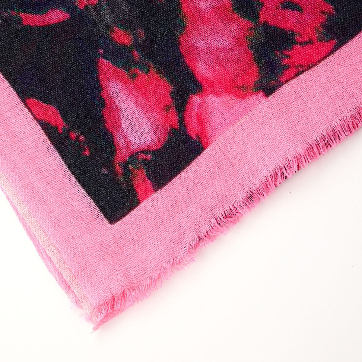 100% Printed Wool Scarf