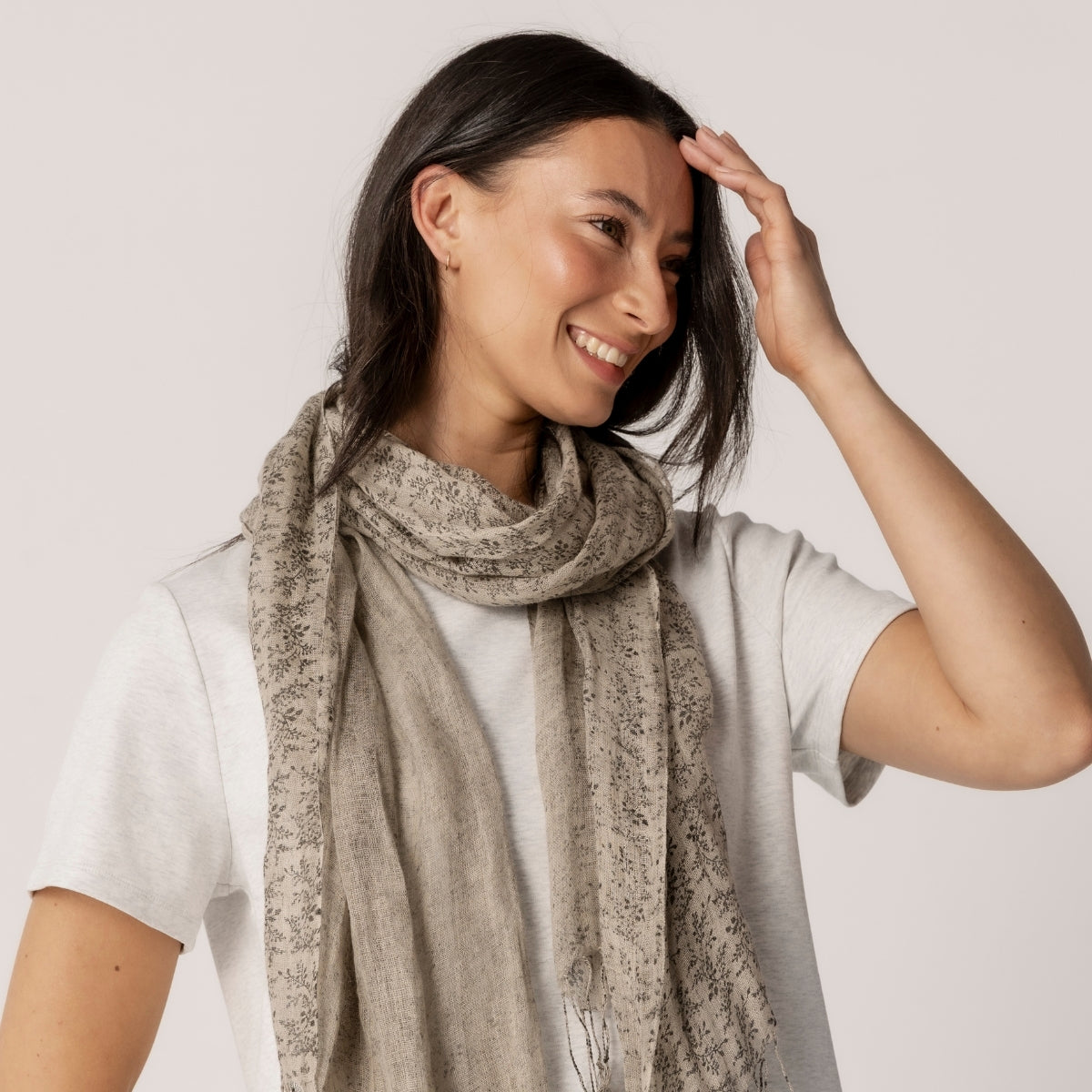 100% Linen Floral Print Scarf