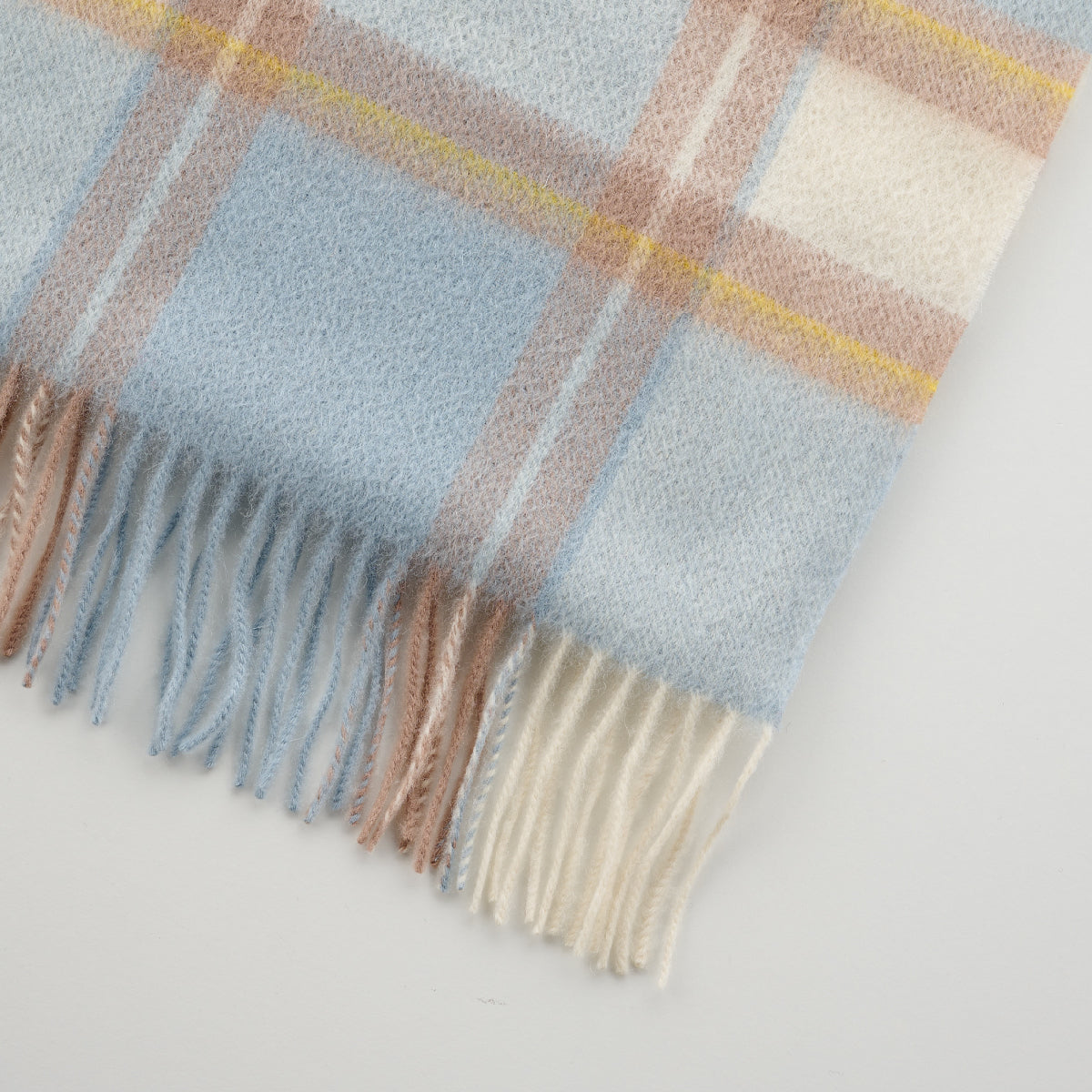 100% Lambswool Check Scarf