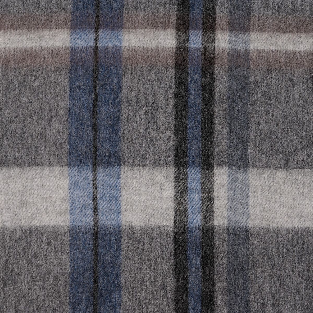 100% Lambswool Check Scarf