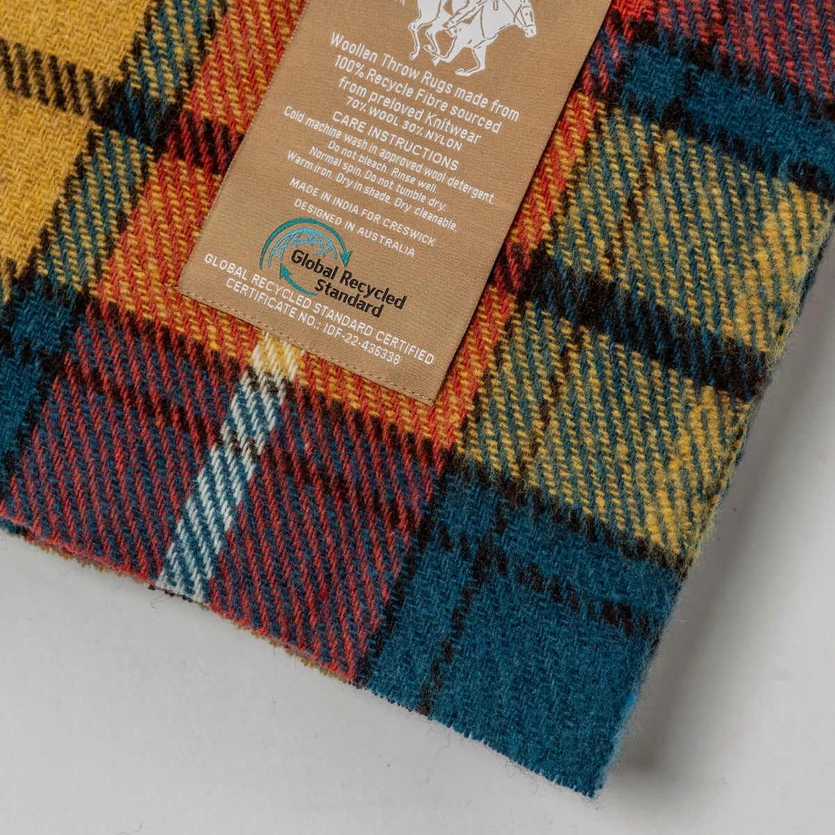 Billabong Multi Purpose Blanket Raw Edge Check III