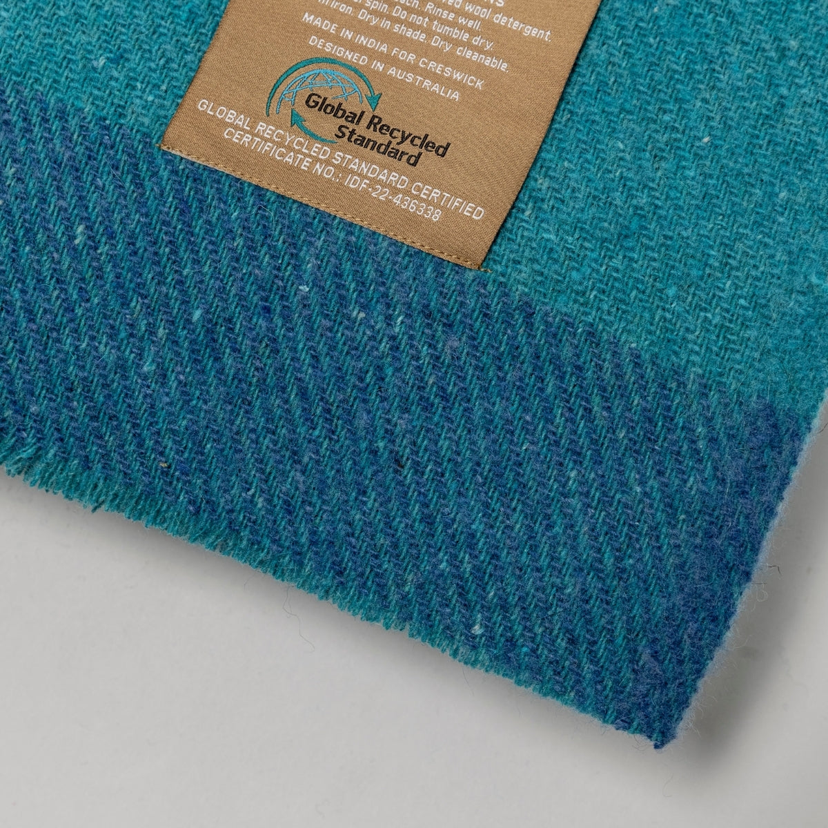 Billabong Multi Purpose Blanket Raw Edge Check II