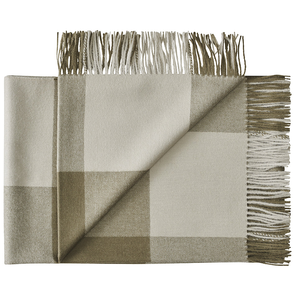 Baby Alpaca Throw Chess Check