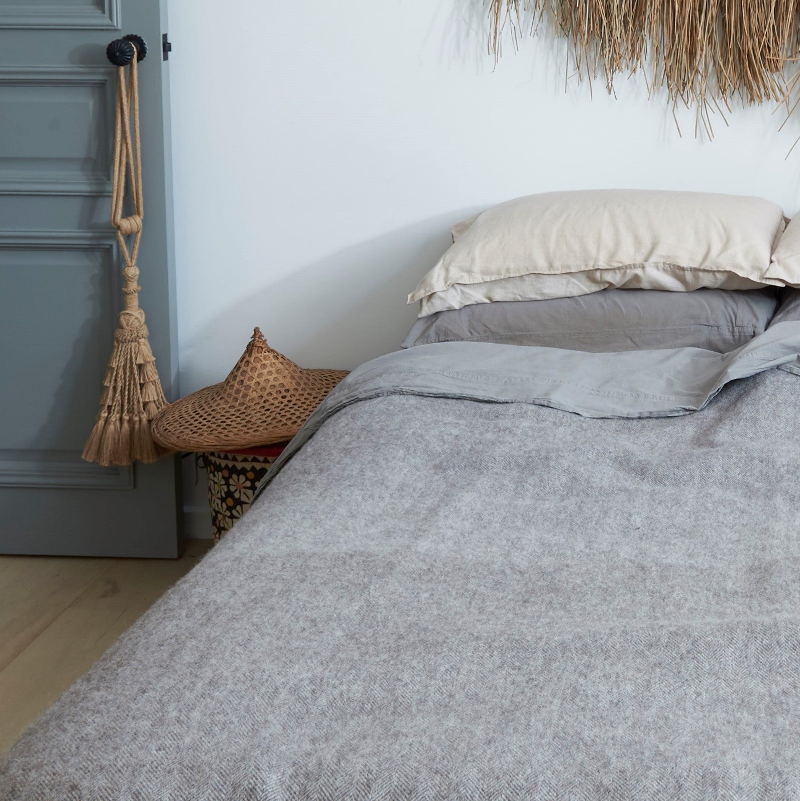 Alpaca Australian Wool Throw Herringbone Blanket Stitch