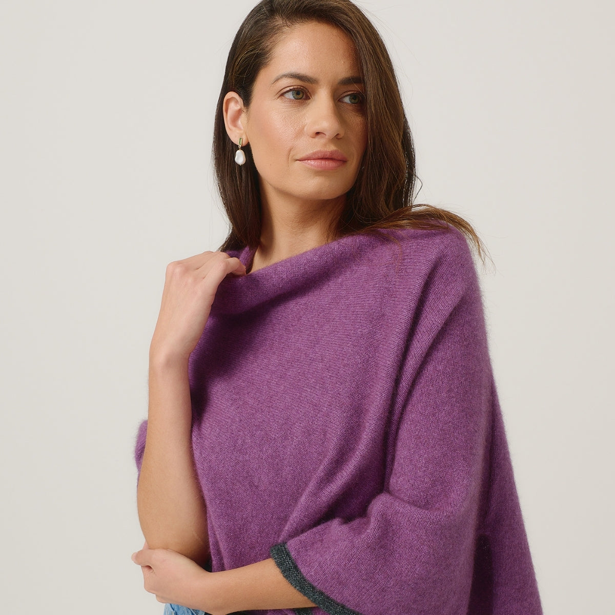 Possum Contrast Trim Poncho