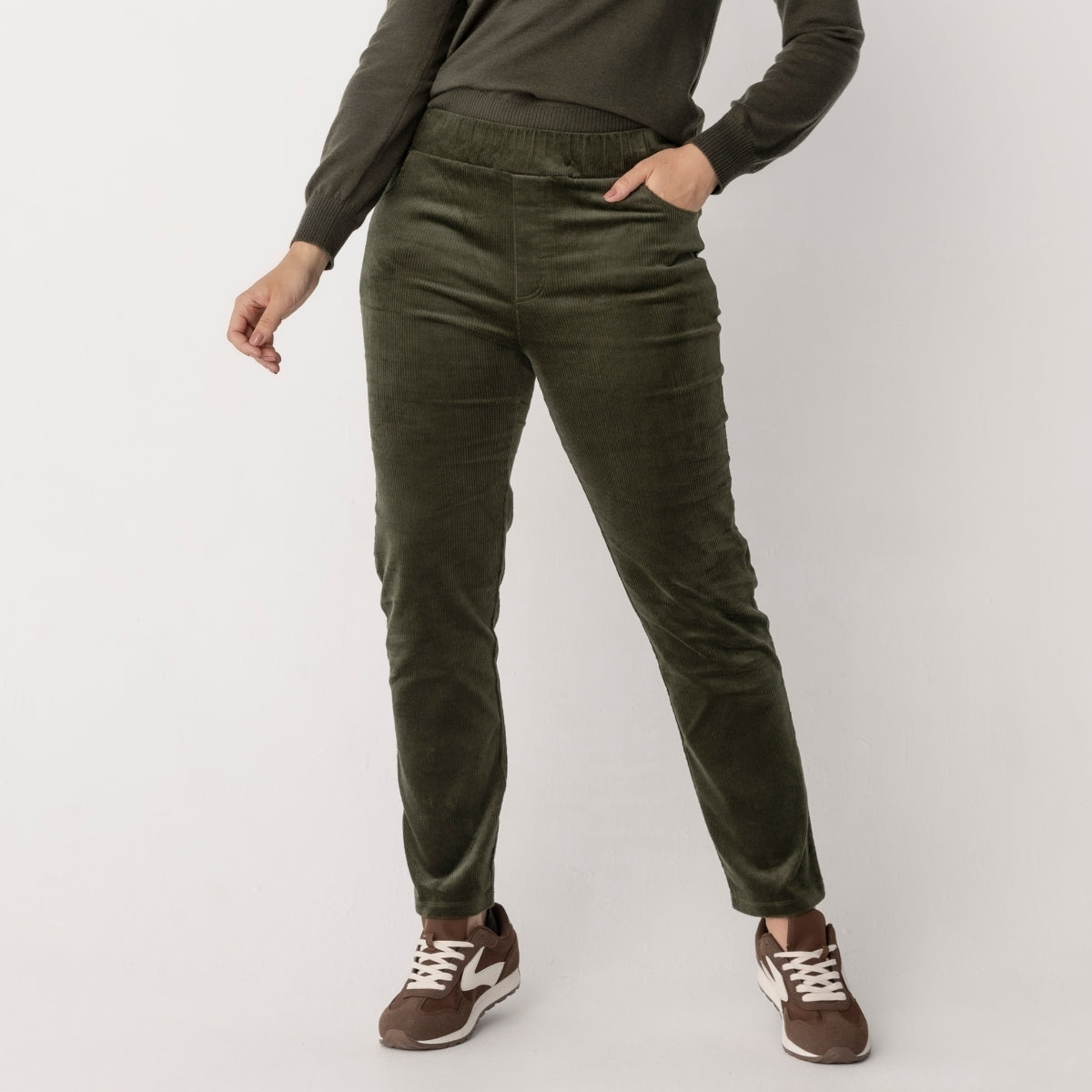 Straight Leg Corduroy 4-Pocket Pants