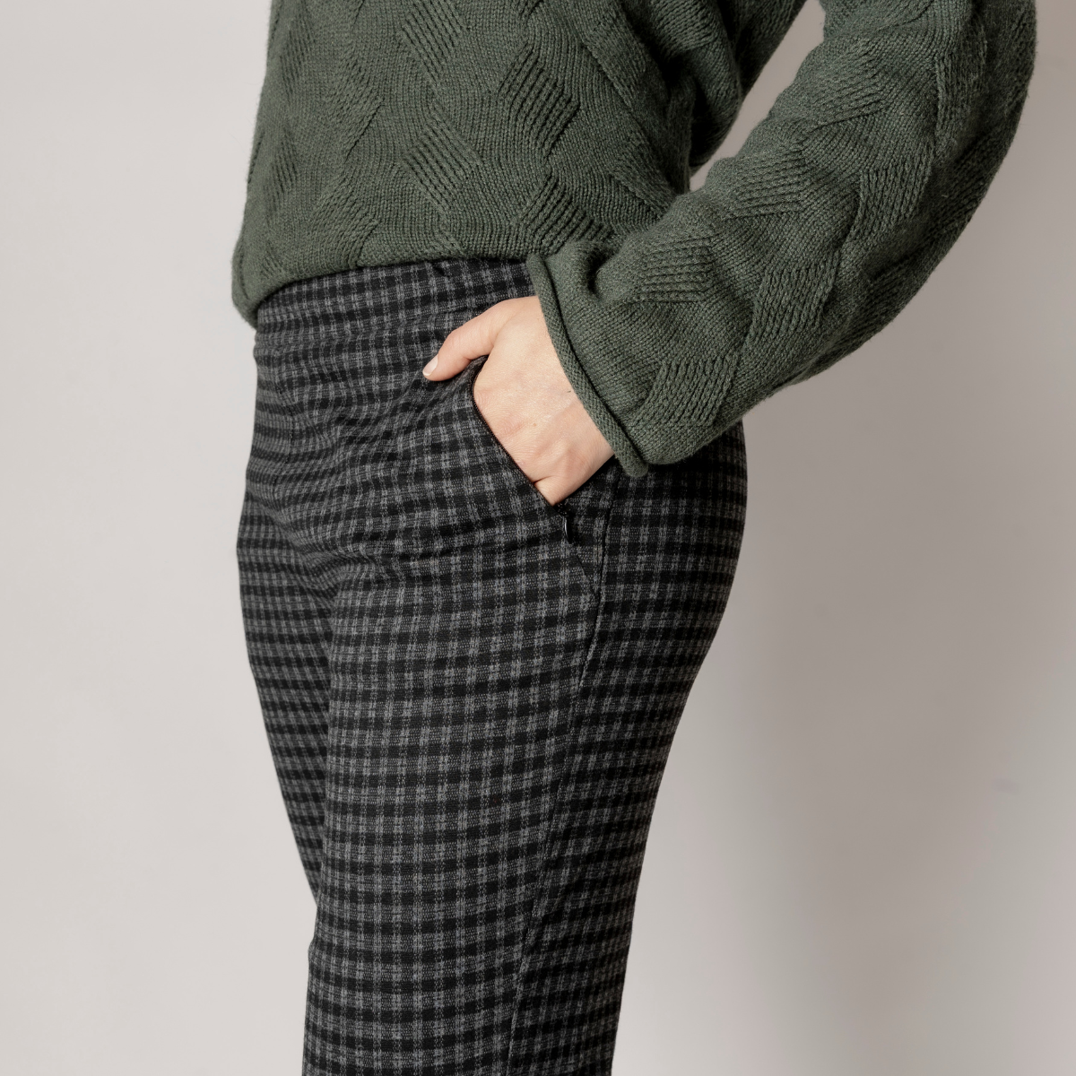 Straight Leg Jacquard Zip Detail Pants