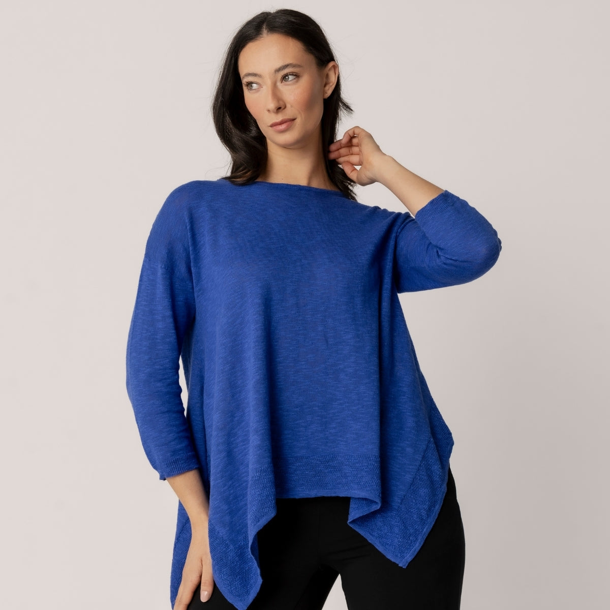 3/4 Sleeve Handkerchief Pullover