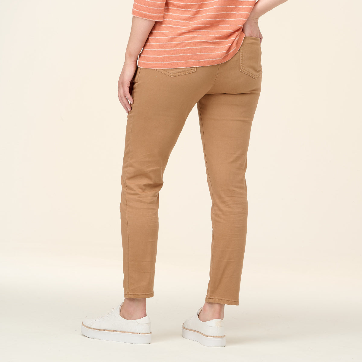 Evelyn 4 Pocket Coloured Denim Pant Slim Leg 7/8 Length