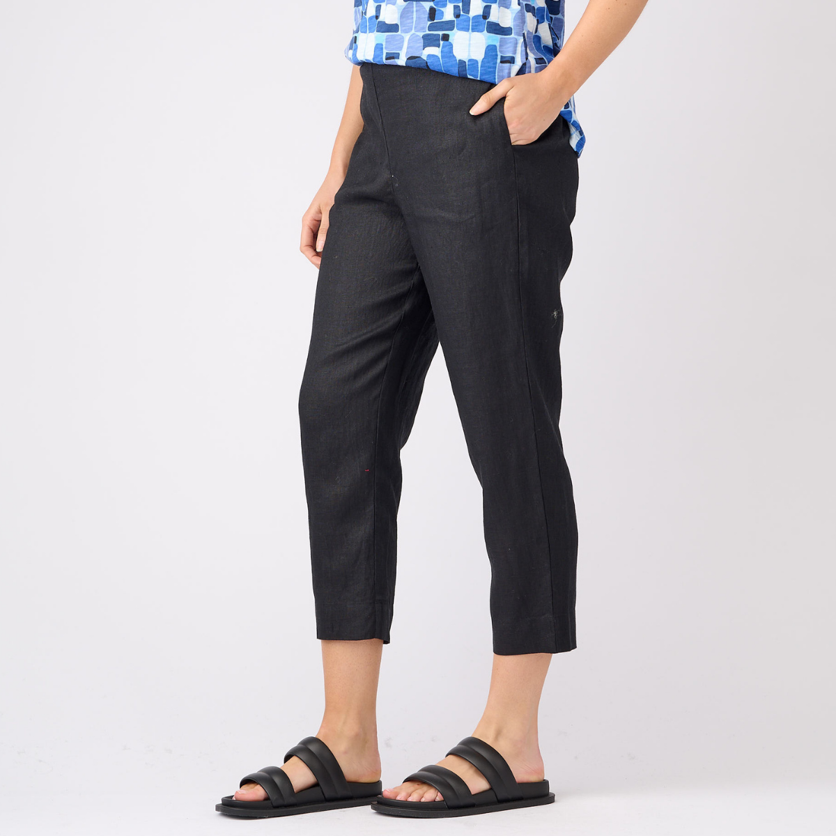 7/8 Flat Front Narrow Leg Pants